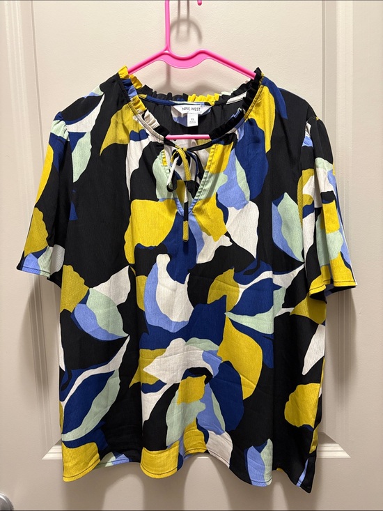 Nine West Tops - Nine West Black Top with Yellow, Blue & White Abstract Print
